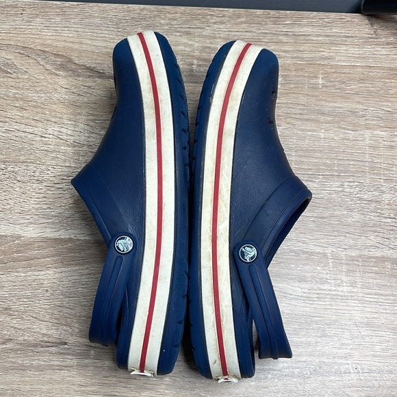 Disney X Crocs Collab Parks Mickey Cutout White Red Navy Blue Men 8 Ladies 10 - Picture 4 of 11